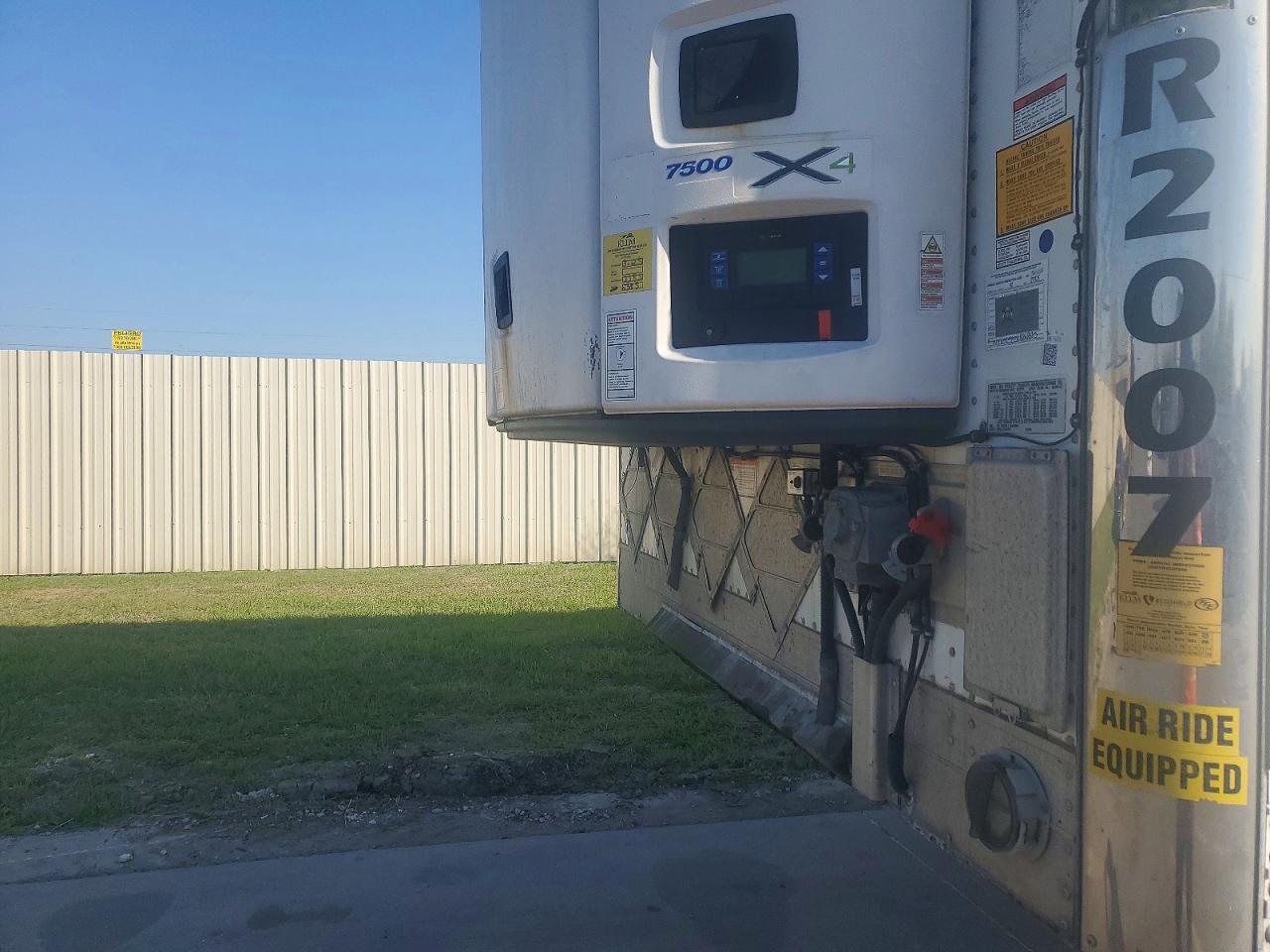 2020 UTILITY All models VIN 1UYVS2533L6848925 photo 7