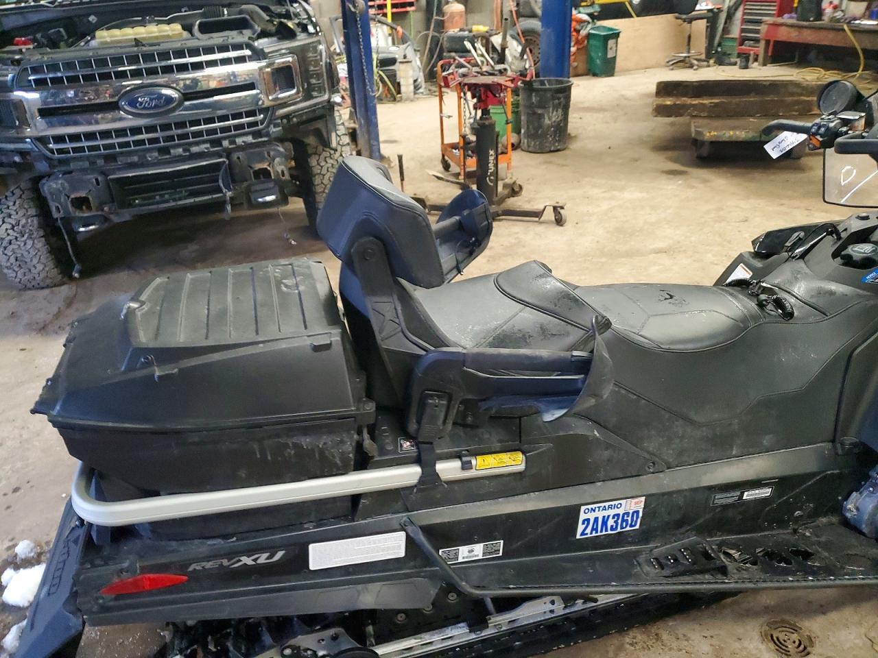 2016 SKI SNOWMOBILE VIN YH2SSRGC7GR000198 photo 6