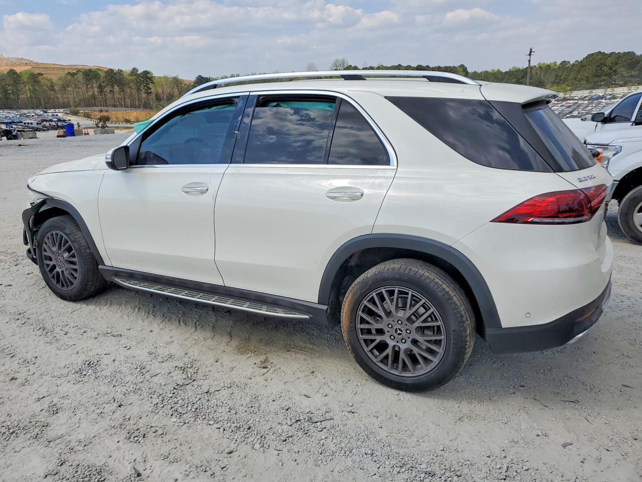 2022 Mercedes-Benz Gle class VIN 4JGFB4JE4NA722607 photo 2
