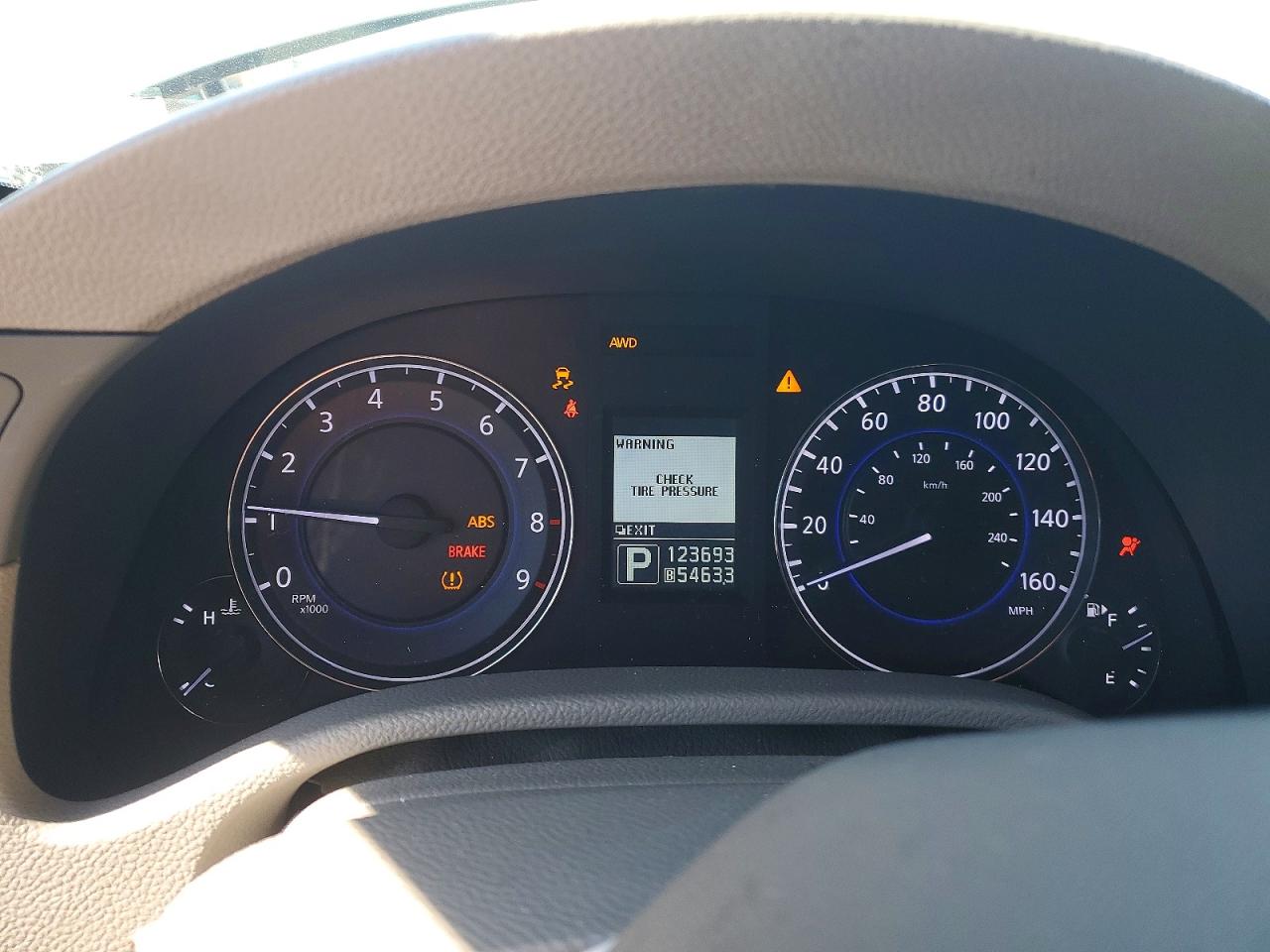 2012 Infiniti G37 VIN JN1CV6AR5CM975317 photo 9
