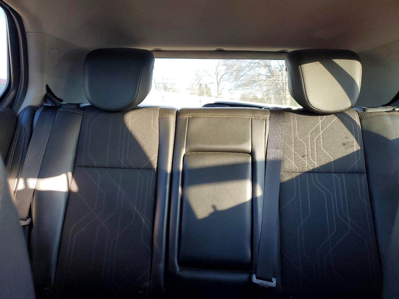 2018 Chev Trax VIN 3GNCJPSB6JL420200 photo 10