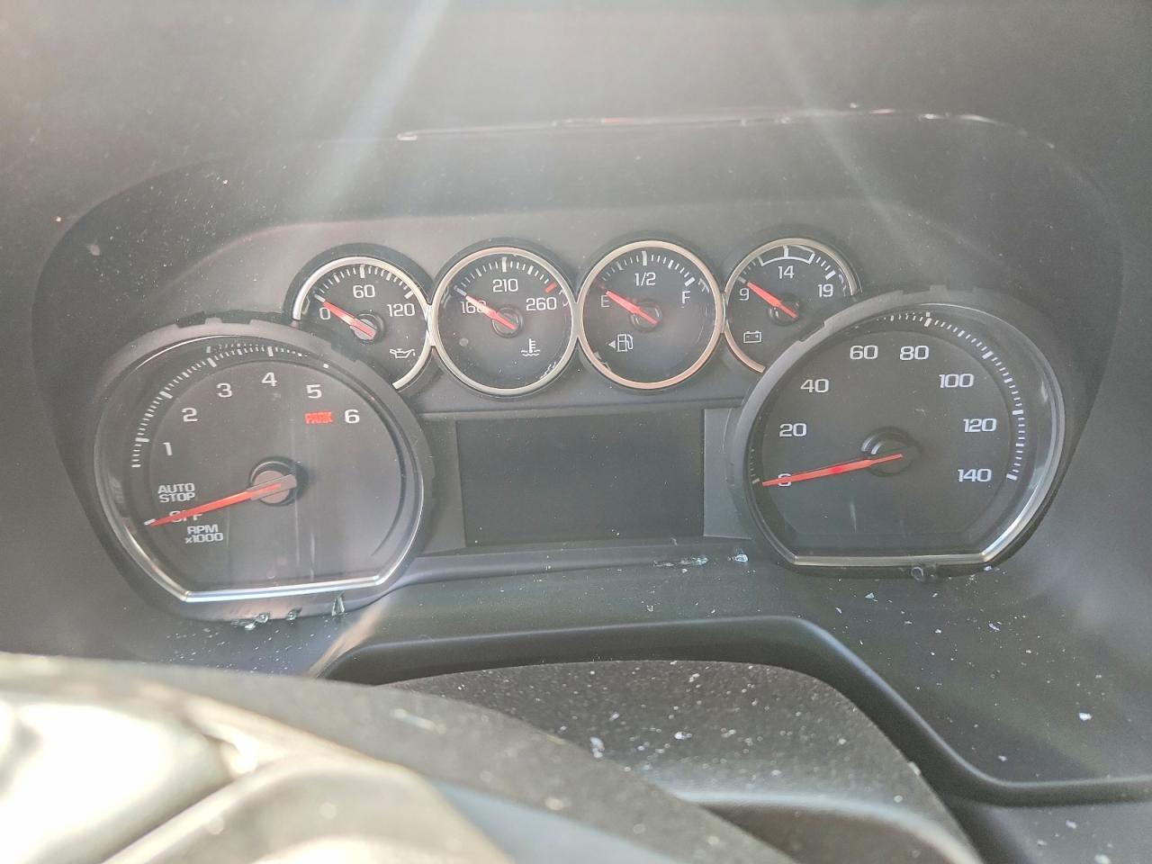 2024 Chevrolet Suburban VIN 1GNSCBKD0RR108100 photo 9