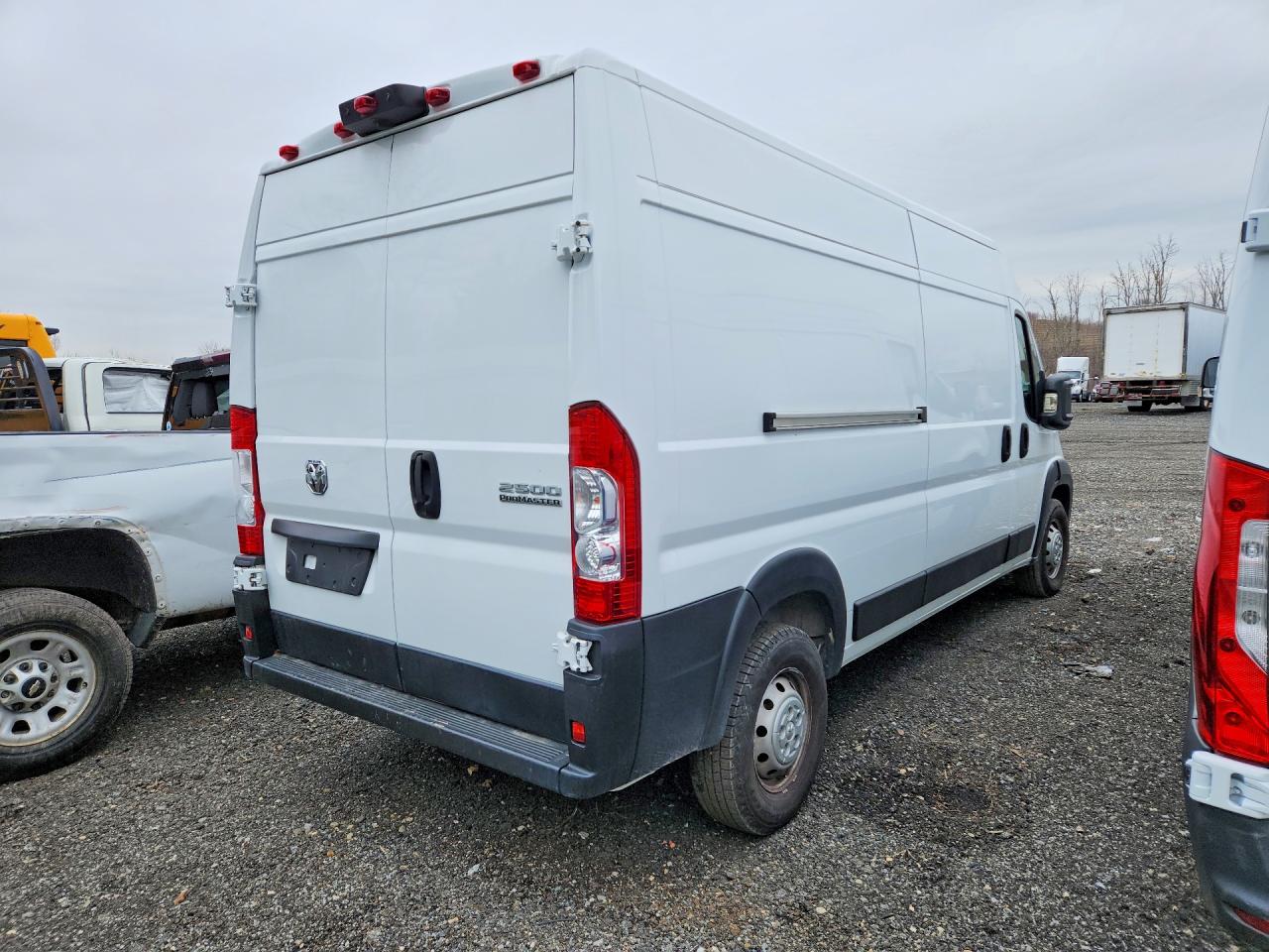 2023 Ram Promaster VIN 3C6LRVDGXPE549107 photo 3