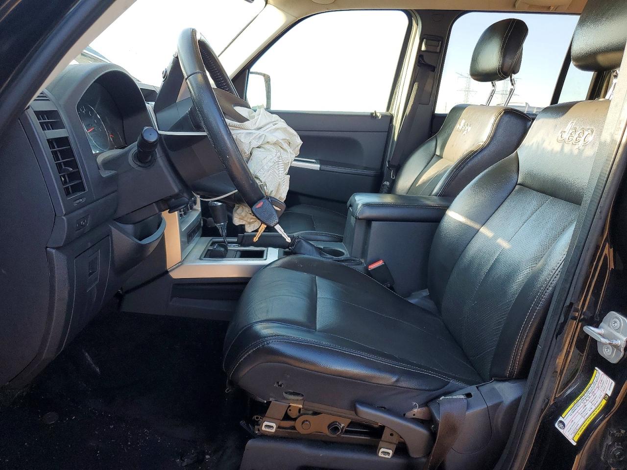2010 Jeep Liberty VIN 1J4PN5GK3AW130660 photo 7
