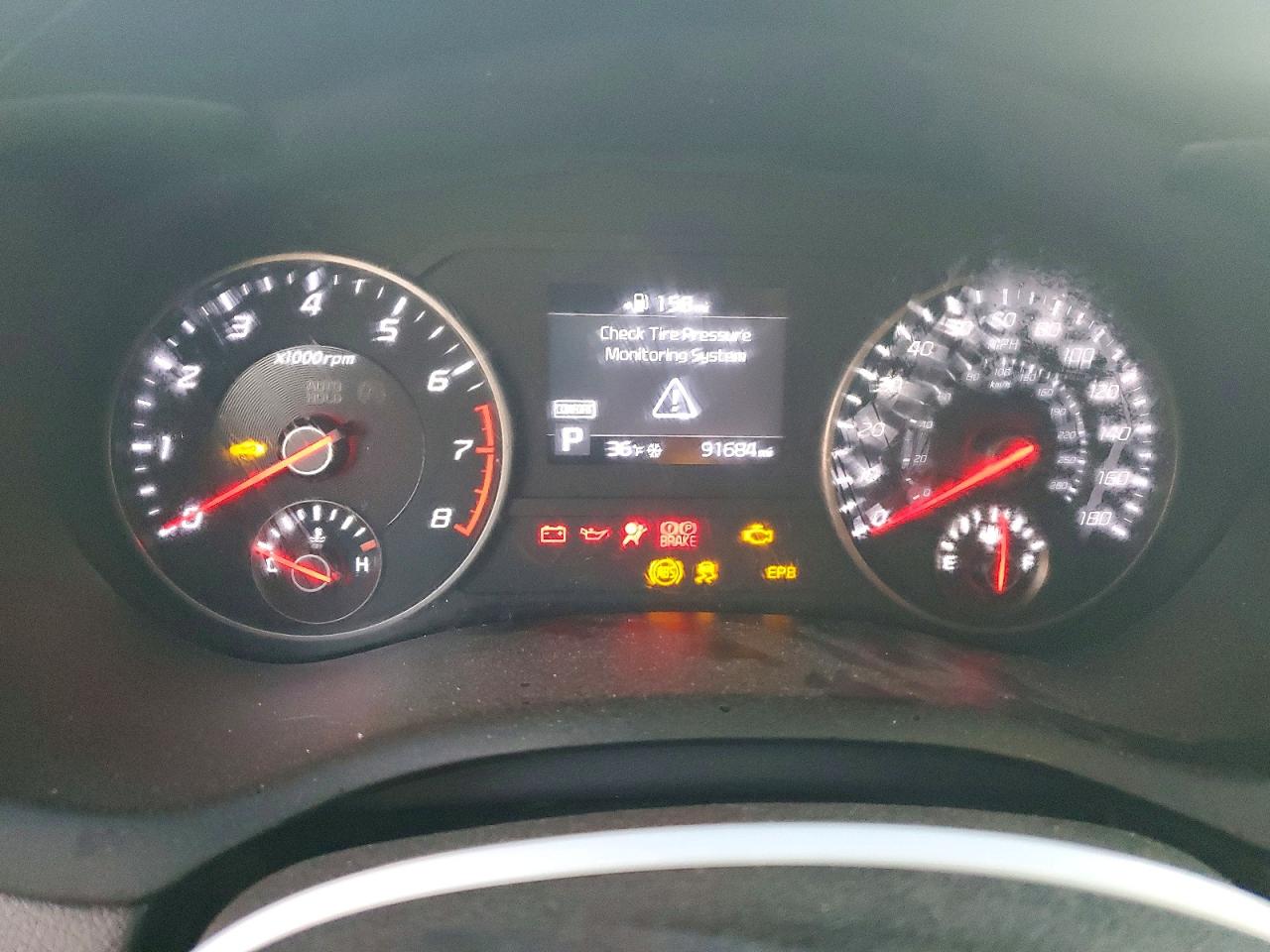 2018 Kia Stinger VIN KNAE35LC7J6020984 photo 9