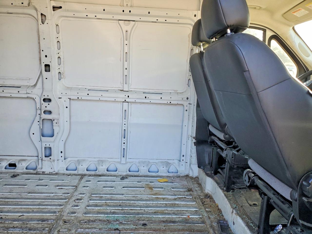 2025 Ram Promaster VIN 3C6LRVDG3SE507077 photo 11