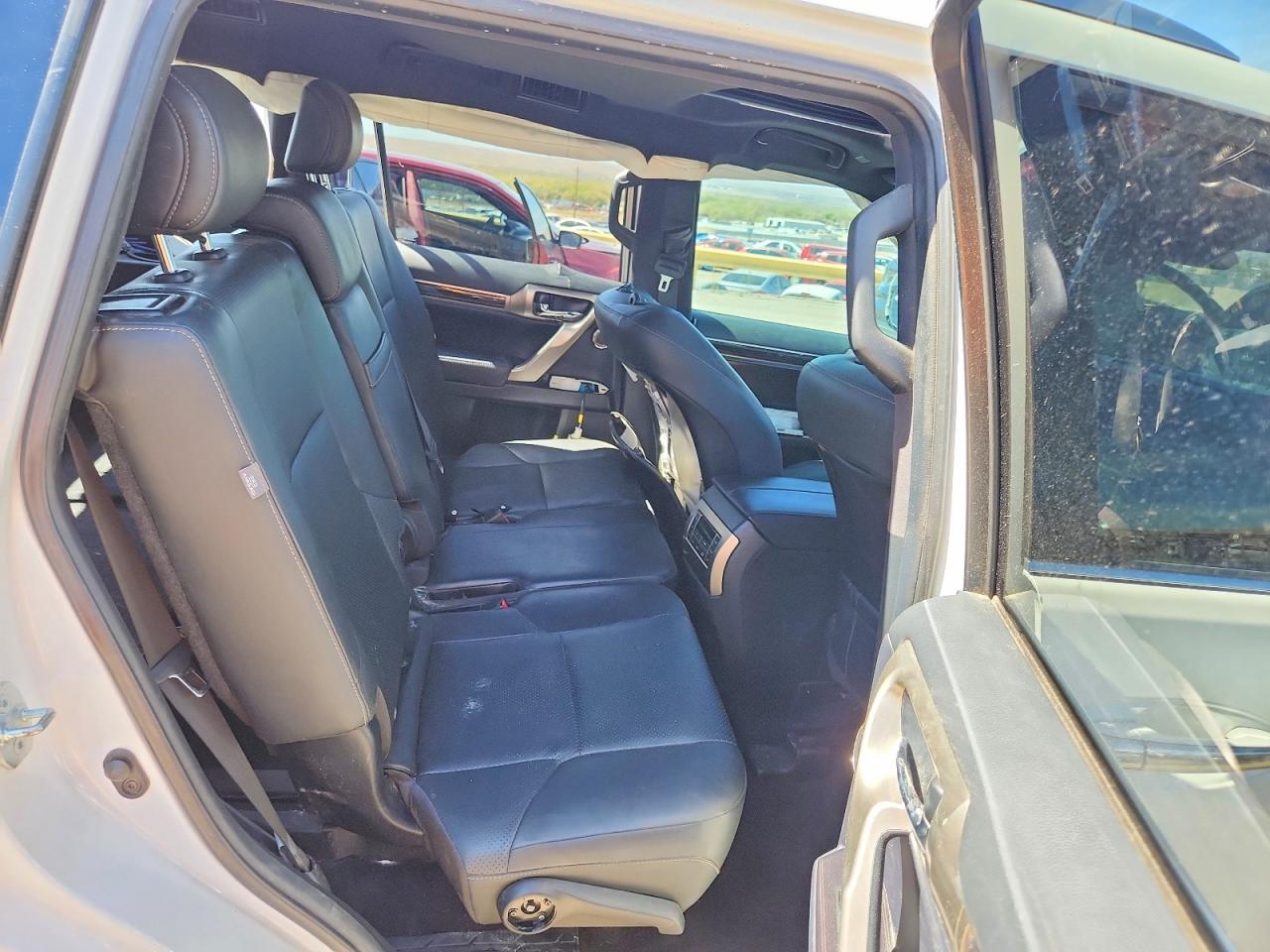2020 Lexus Gx VIN JTJGM7BX4L5263621 photo 11