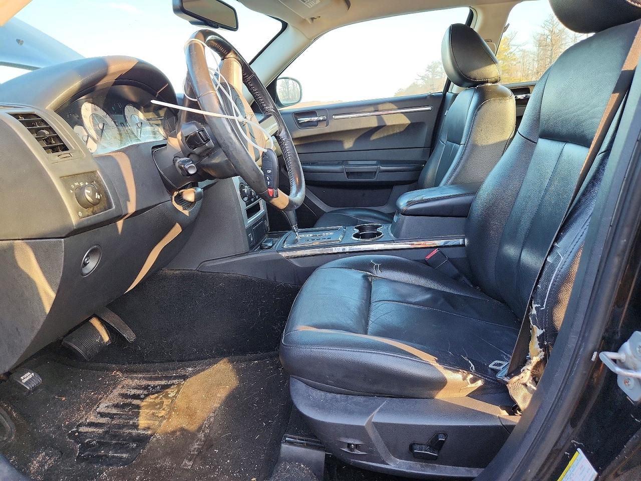 2009 Chrysler 300 VIN 2C3LA53V19H506822 photo 7