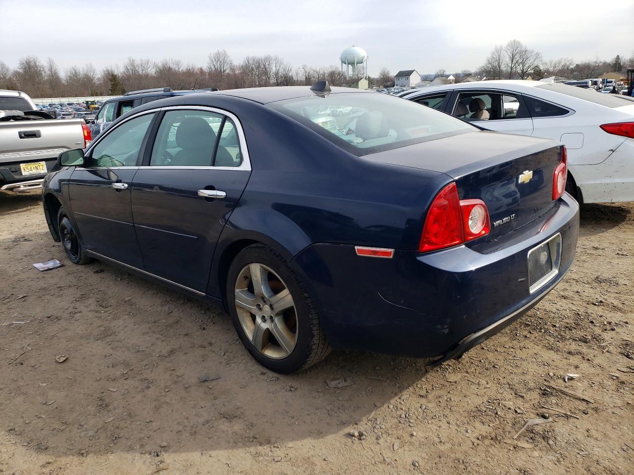 2012 Chevrolet Malibu VIN 1G1ZC5E06CF251846 photo 2