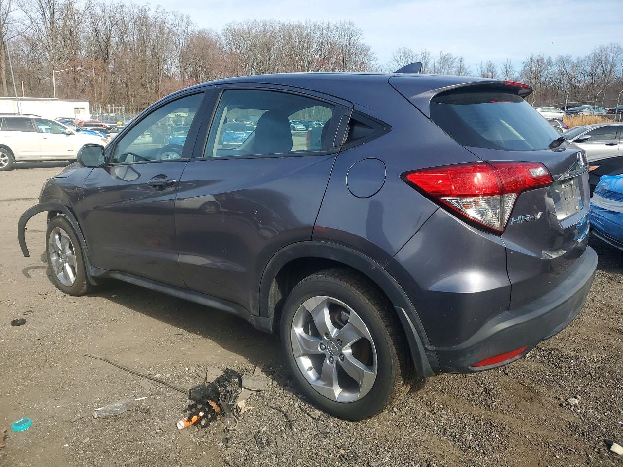 2021 Honda Hr-v VIN 3CZRU6H35MM733350 photo 2