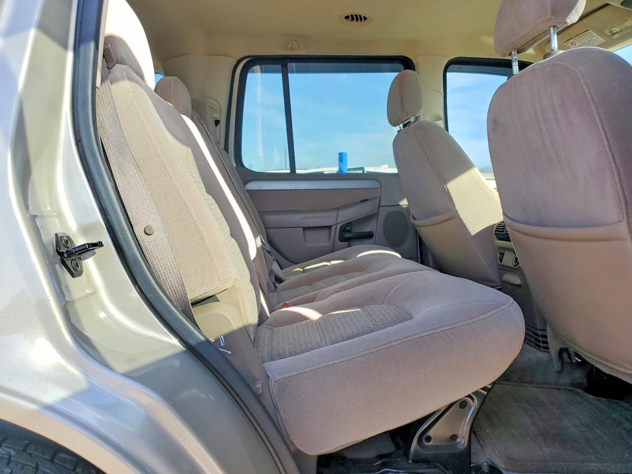 2004 Ford Explorer VIN 1FMZU63K04ZA06048 photo 10