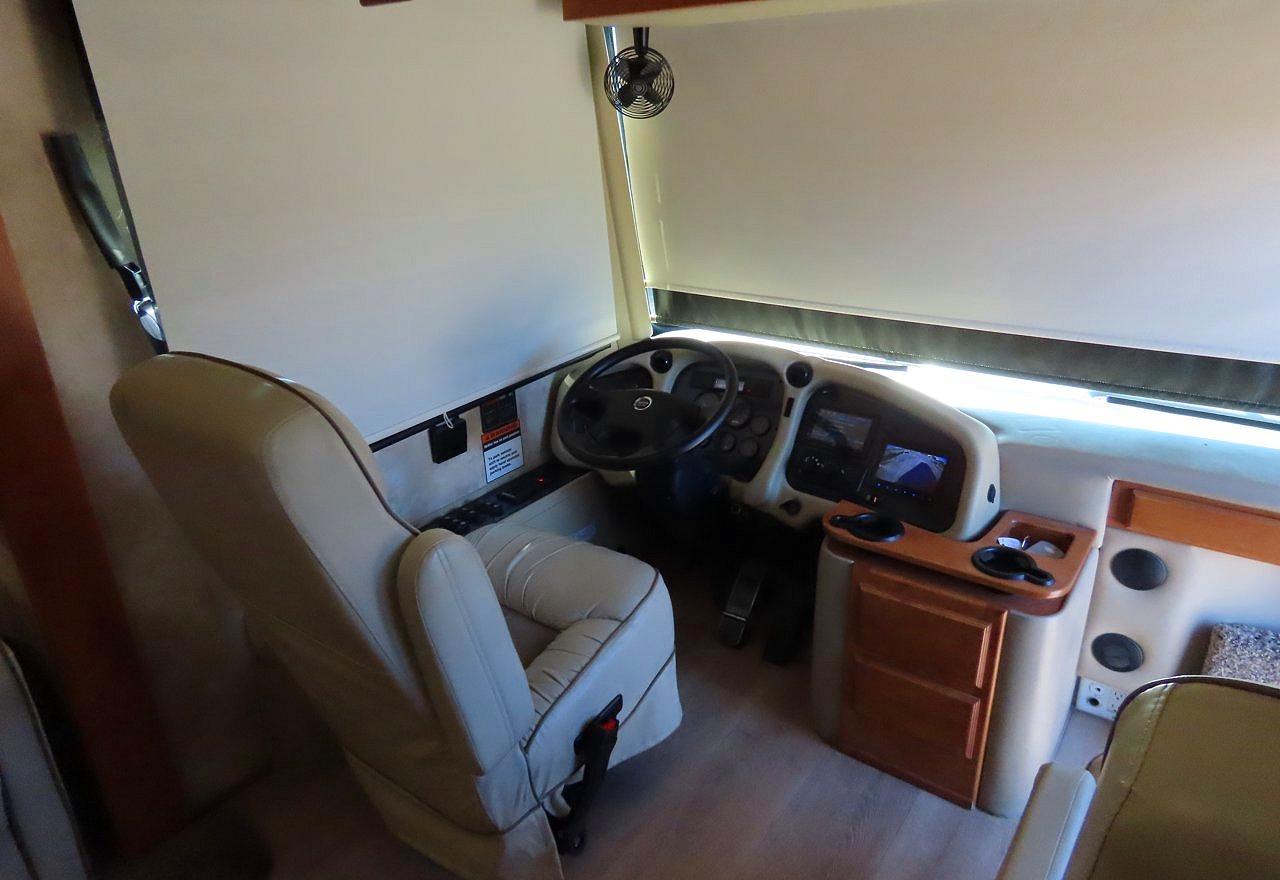 2010 FREIGHTLINER All other VIN 4UZAB2DTXACAS7588 photo 9