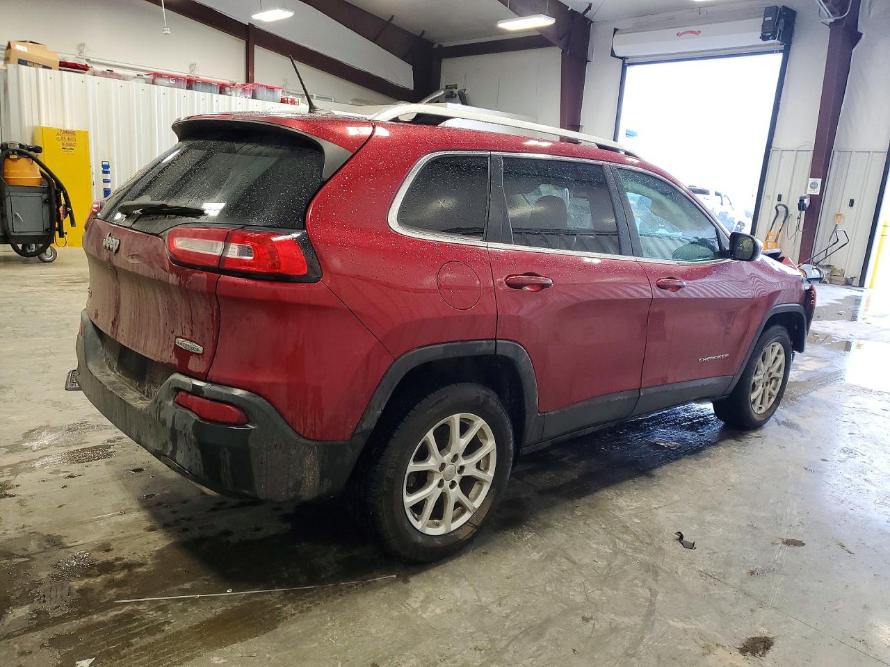2017 Jeep Grand cher VIN 1C4PJMCS7HW504442 photo 3