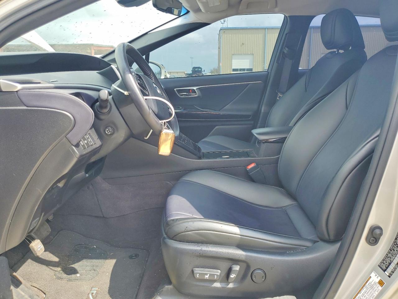 2019 Toyota Mirai base VIN JTDBVRBDXKA007713 photo 7