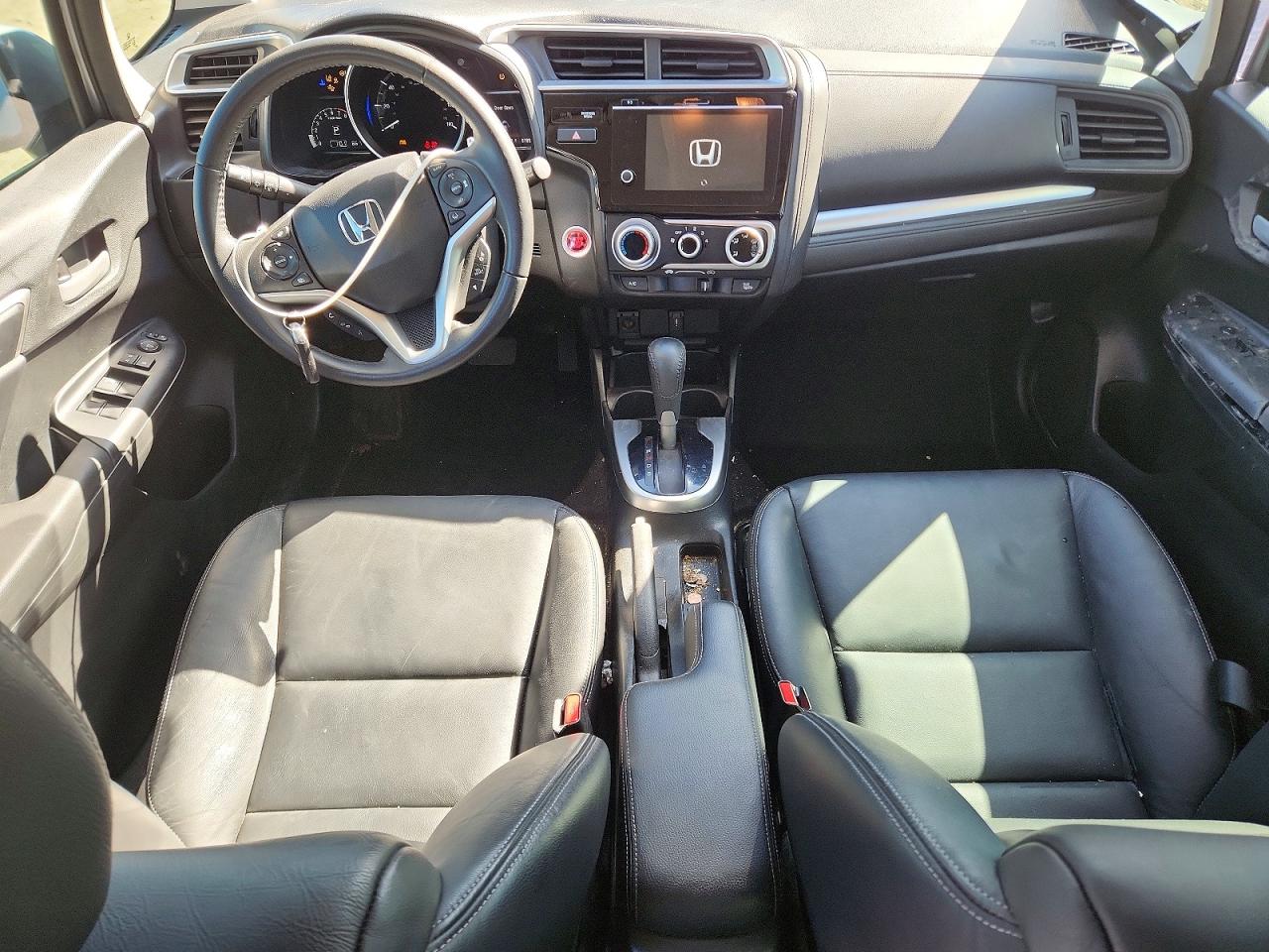 2018 Honda Fit VIN 3HGGK5H05JM703149 photo 8