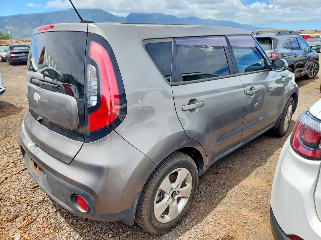2017 Kia Soul VIN KNDJN2A28H7449981 photo 3