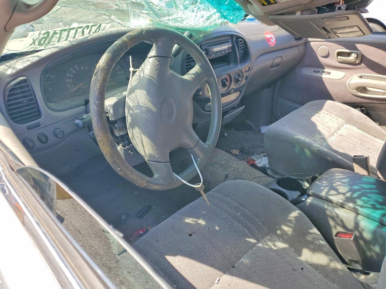 2002 Toyota Tundra VIN 5TBRT34132S319730 photo 8