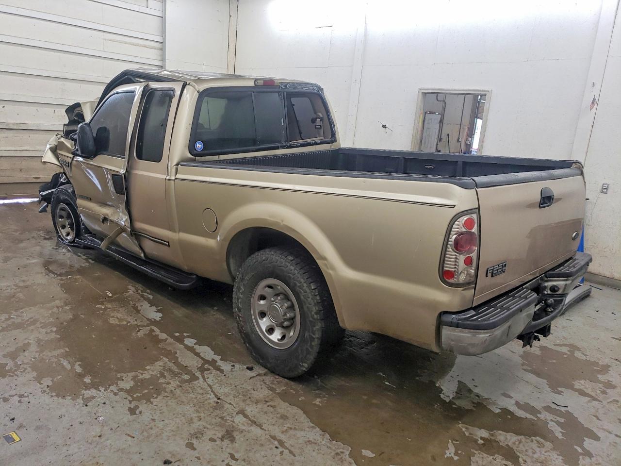 2001 Ford F250 VIN 1FTNX20F71ED29090 photo 2