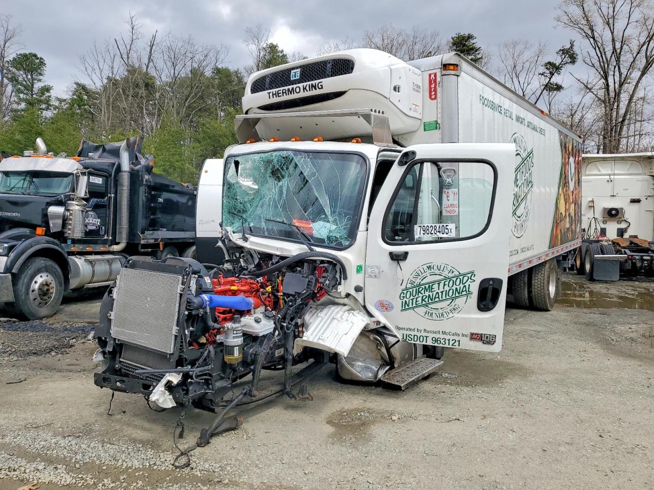 2026 FREIGHTLINER All other VIN 3ALACXFC8TDWK1251 photo 2