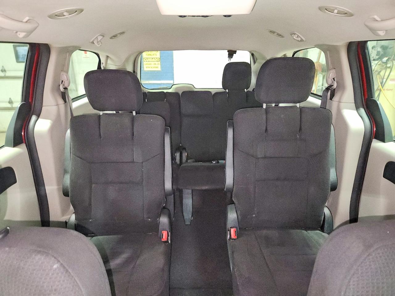 2011 Dodge Caravan VIN 2D4RN3DG9BR668571 photo 10