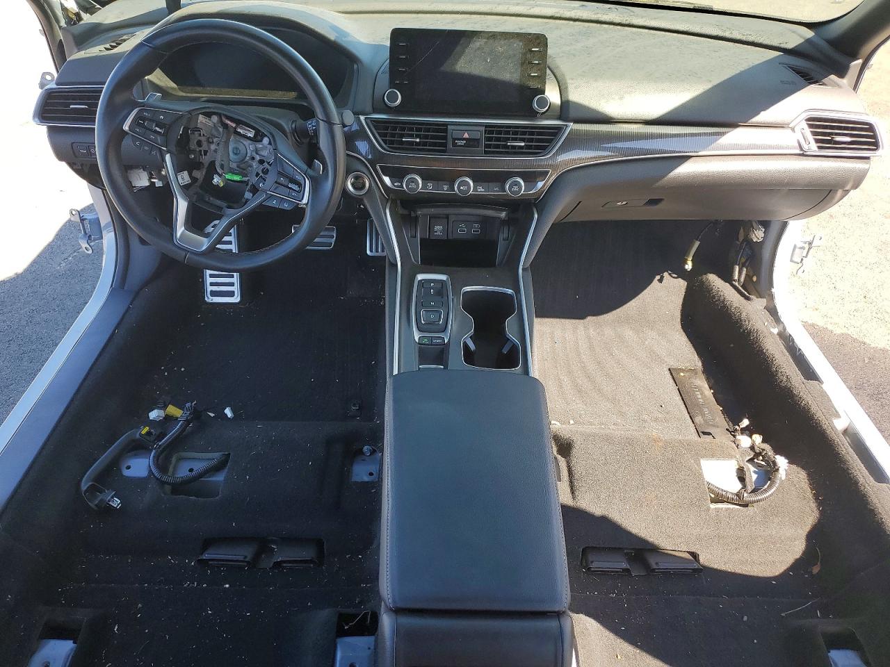 2022 Honda Accord VIN 1HGCV2F37NA011558 photo 8