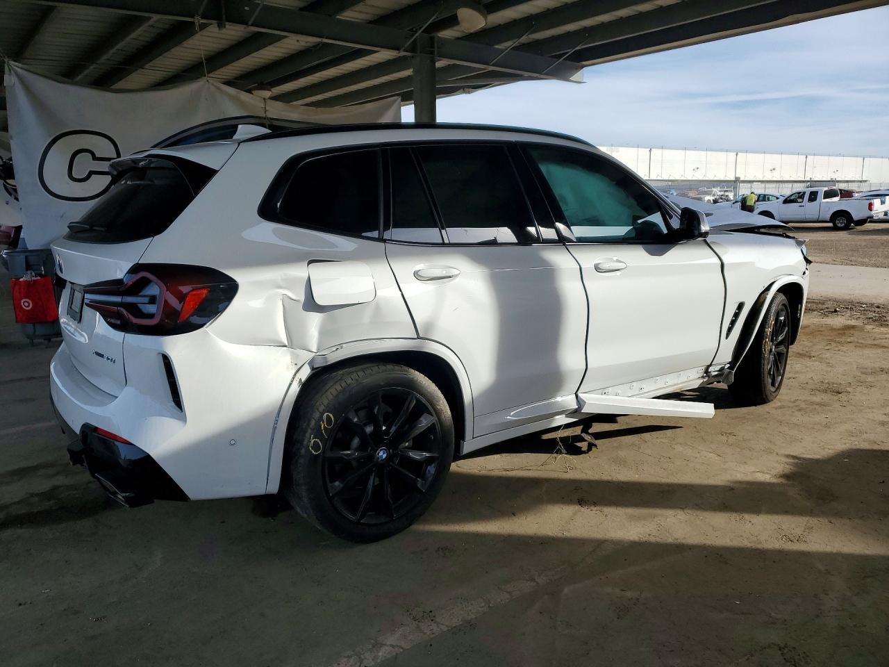2024 BMW X3 VIN 5UX53DP0XR9V66894 photo 3
