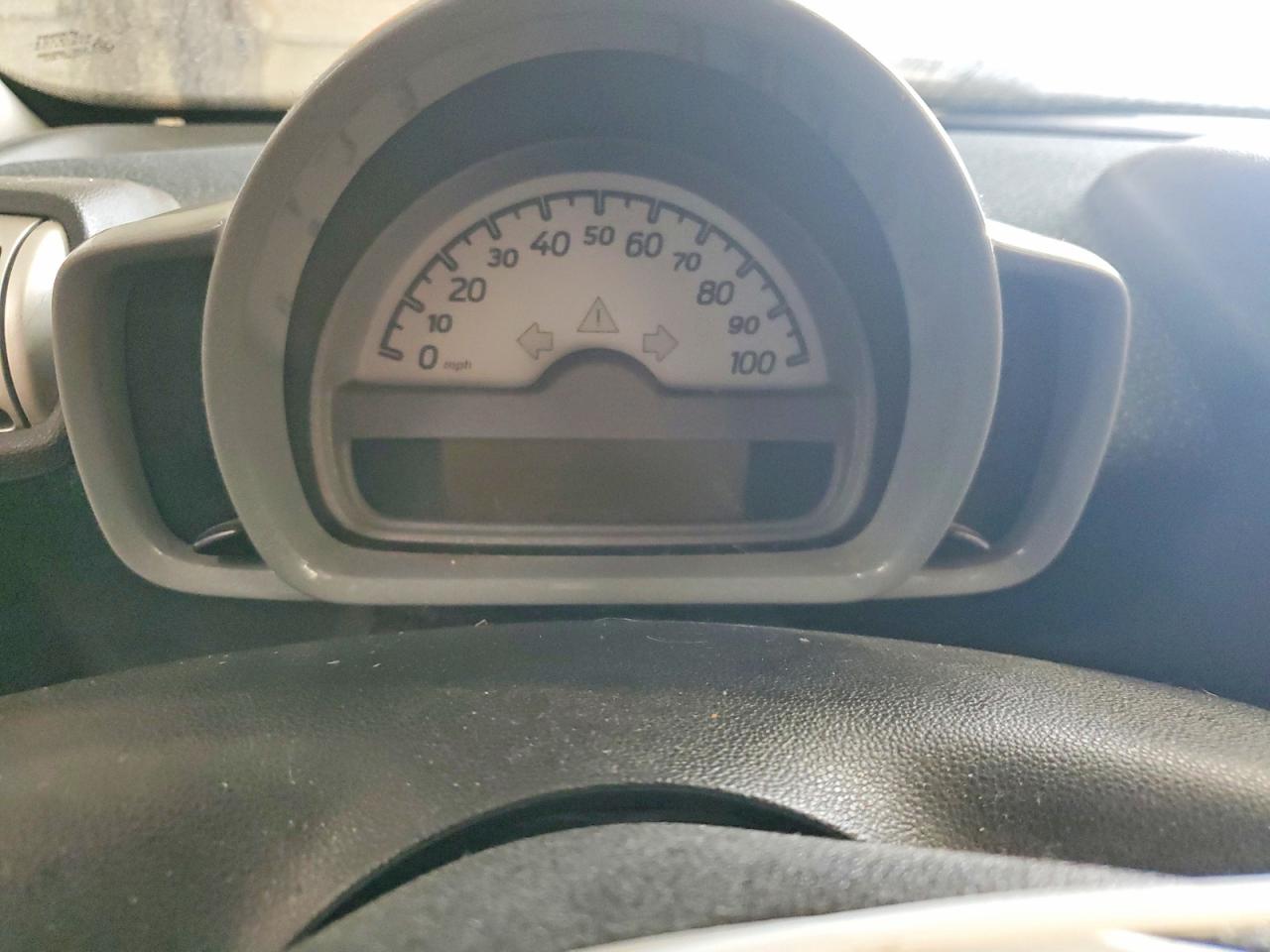 2008 Smart Fortwo VIN WMEEJ31X38K150752 photo 9