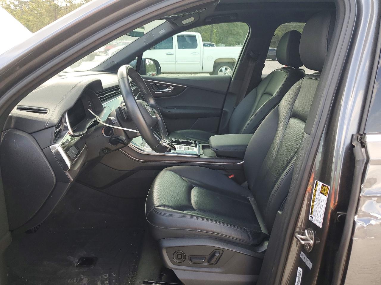 2023 Audi Q7 VIN WA1LCBF77PD003172 photo 7