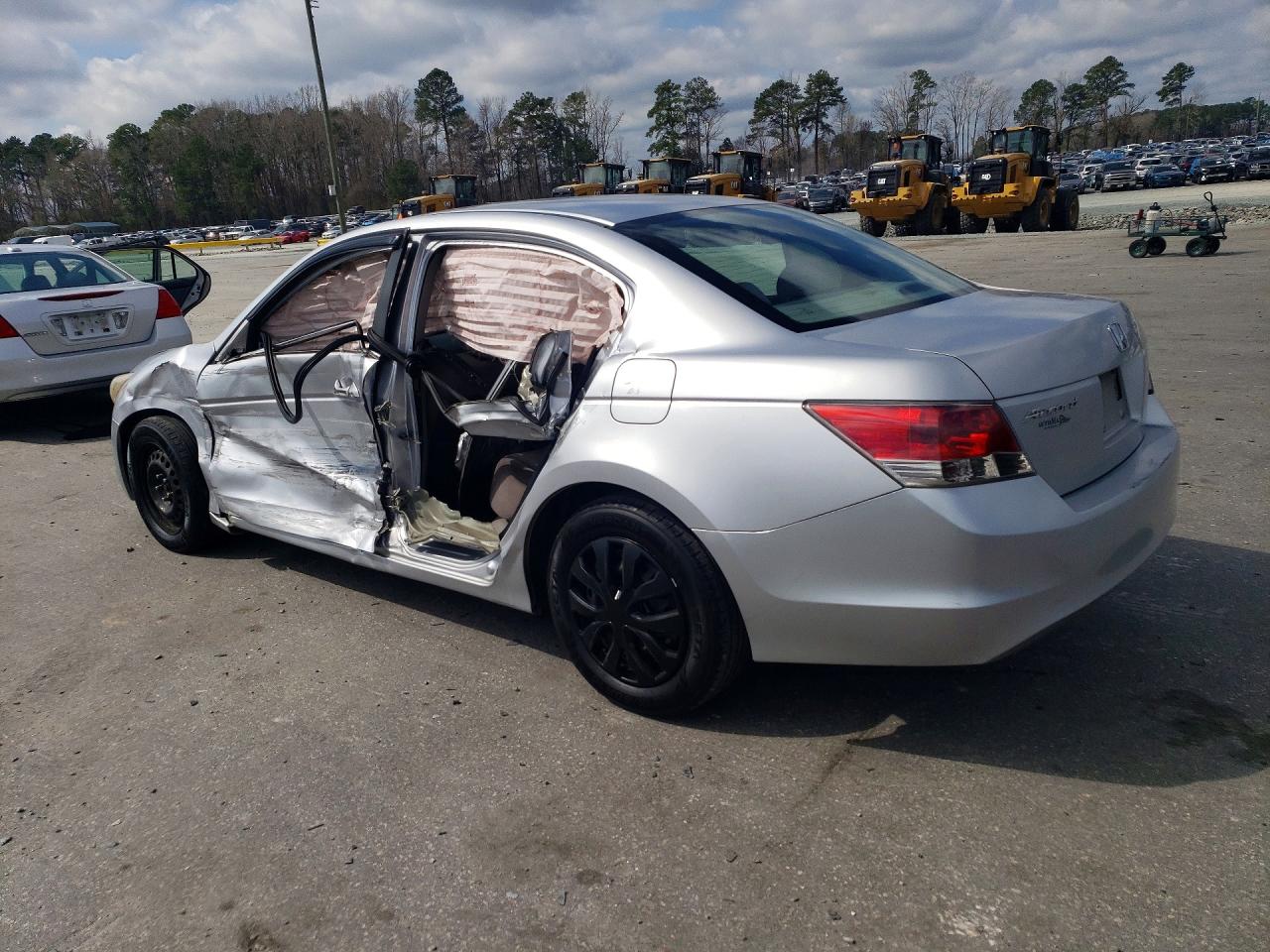 2009 Honda Accord lx VIN 1HGCP26309A138362 photo 2