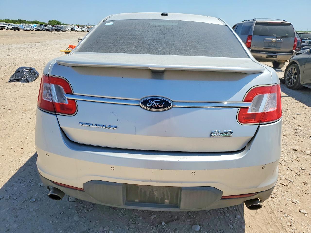 2010 Ford Taurus VIN 1FAHP2KT5AG118075 photo 6