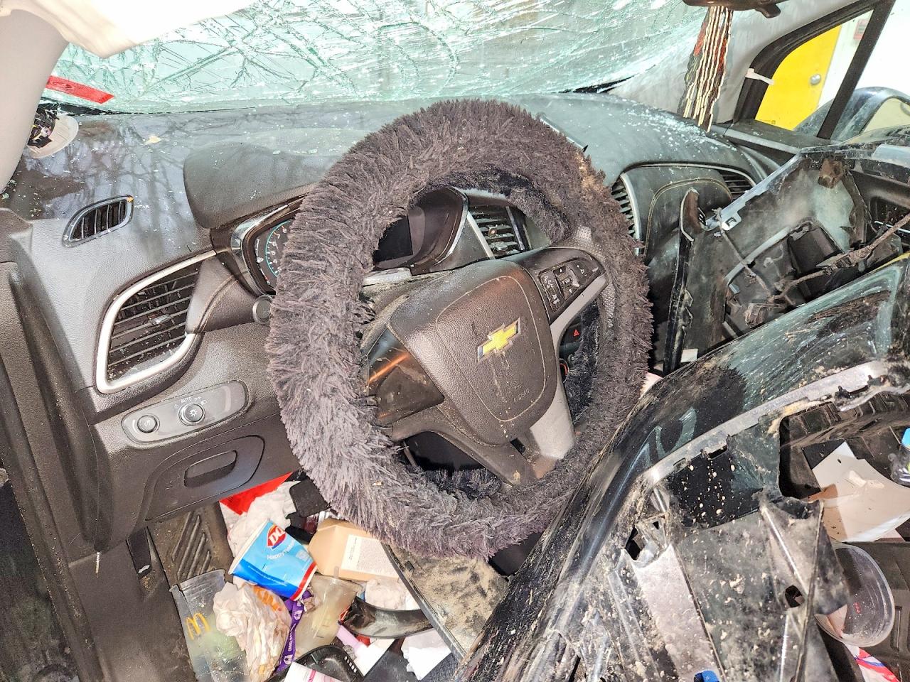 2019 CHEV Trax VIN 3GNCJKSB1KL236898 photo 8