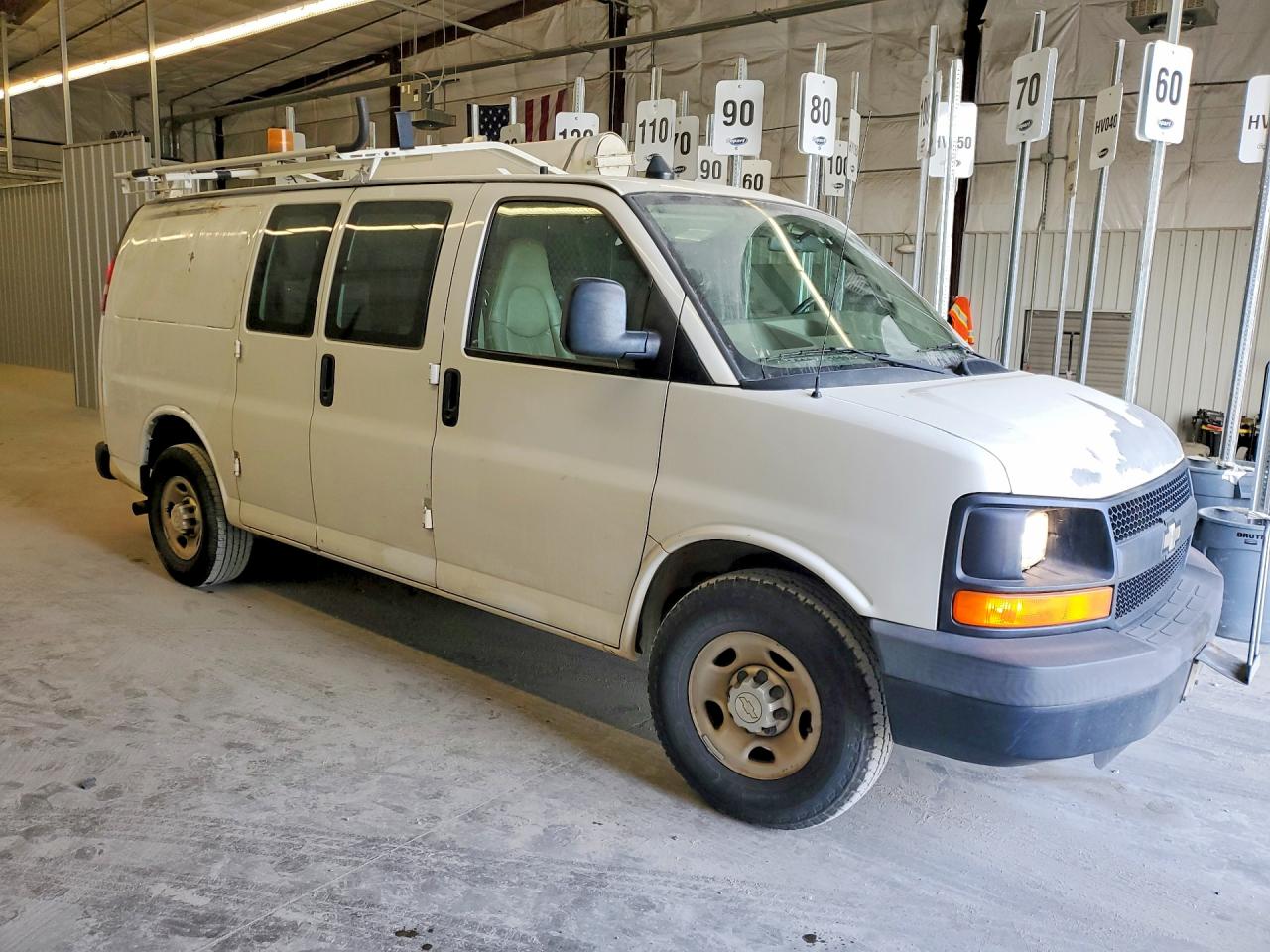 2008 CHEVROLET Express VIN 1GCHG35KX81164615 photo 4