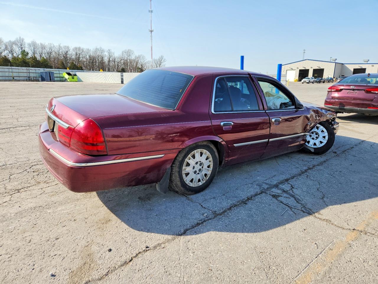 2004 Mercury Grmarquis VIN 2MEFM74W64X672978 photo 3