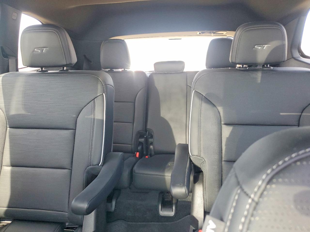 2026 Buick Enclave VIN 5GAERBKSXTJ176494 photo 10