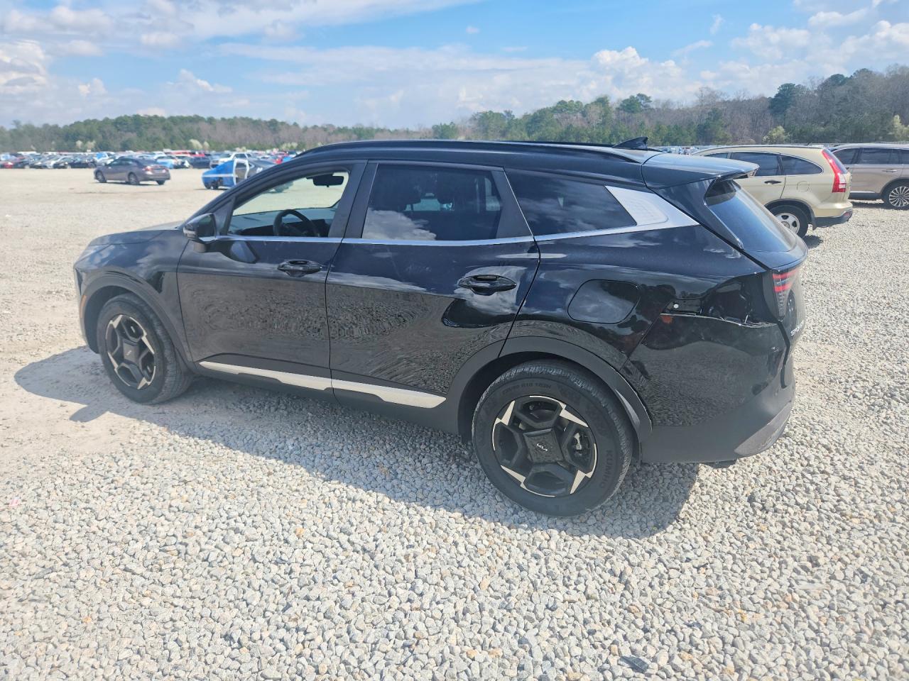 2026 Kia Sportage VIN 5XYK3CDF6TG374269 photo 2