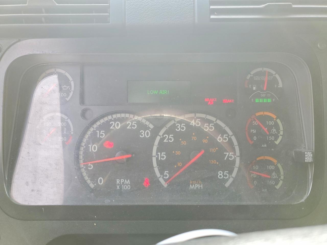 2019 FREIGLINER All other VIN 3AKJGLDR5KSKL6992 photo 8