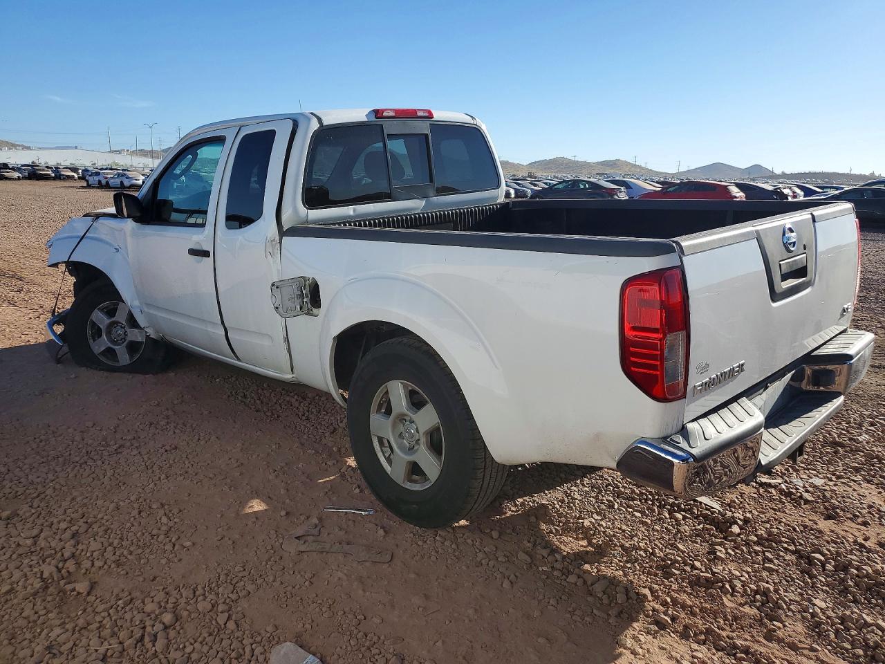 2005 Nissan Frontier VIN 1N6AD06U85C457225 photo 2