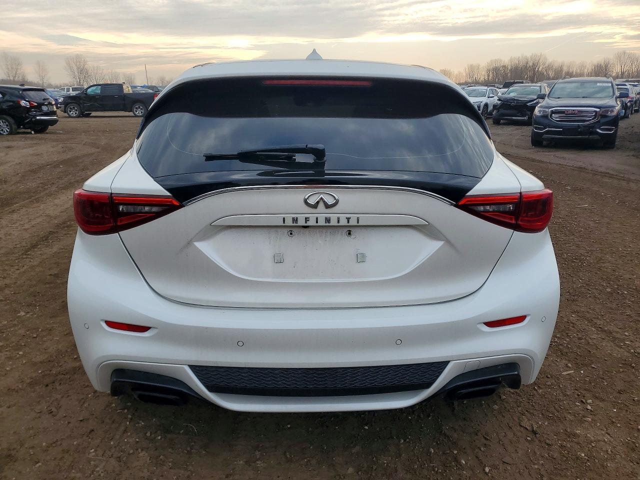 2017 Infiniti Qx30 VIN SJKCH5CP9HA017927 photo 6