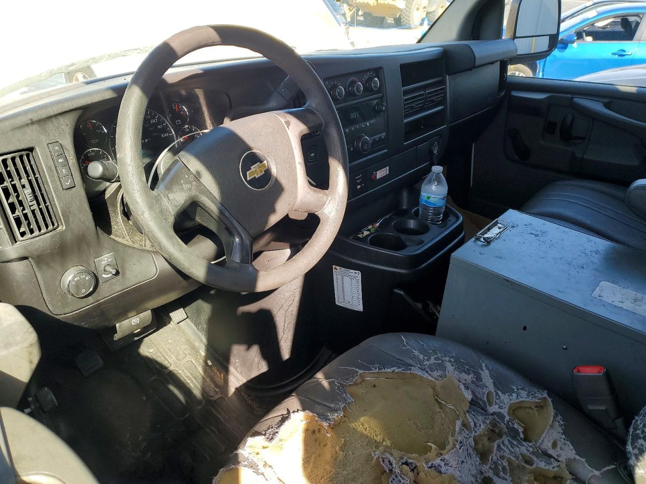 2012 CHEV Express VIN 1GCWGFCB9C1117807 photo 8
