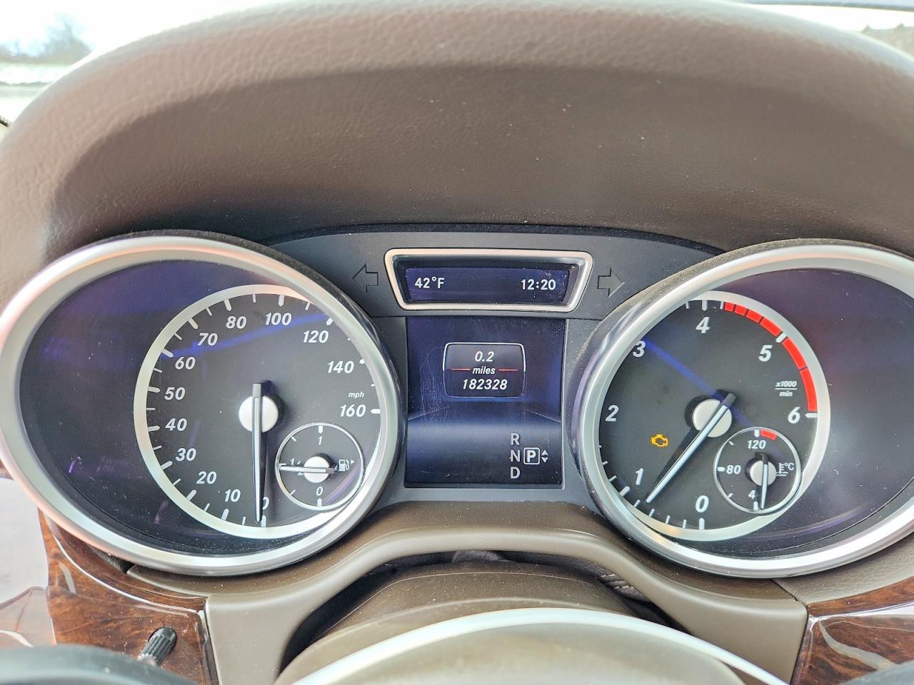 2014 Mercedes-Benz M-class VIN 4JGDA2EB4EA311299 photo 9