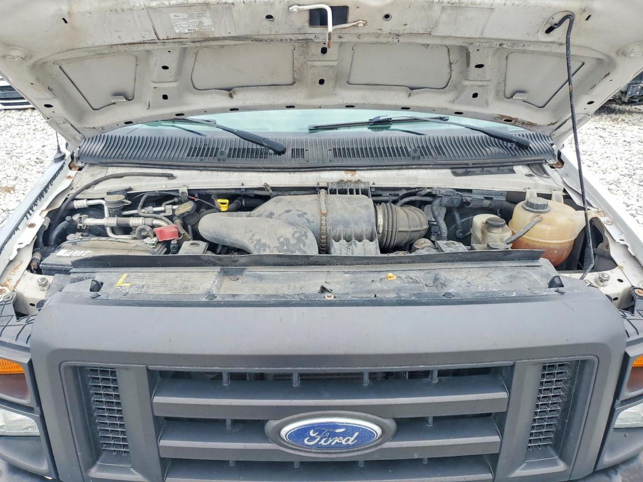 2010 Ford Econoline VIN 1FBSS3BL5ADA70118 photo 12