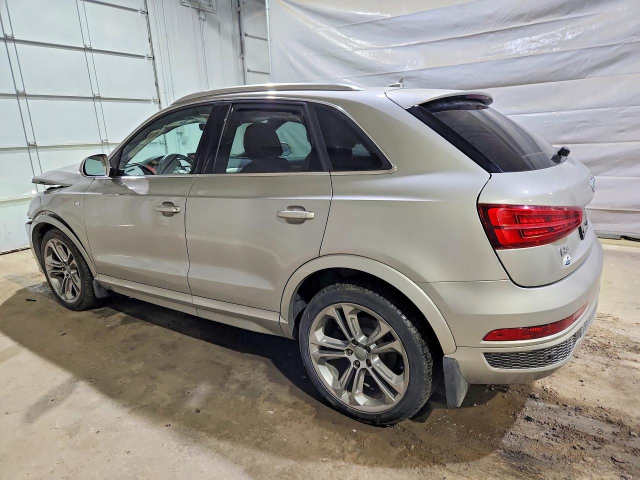 2017 Audi Q3 VIN WA1GCCFS3HR013648 photo 2