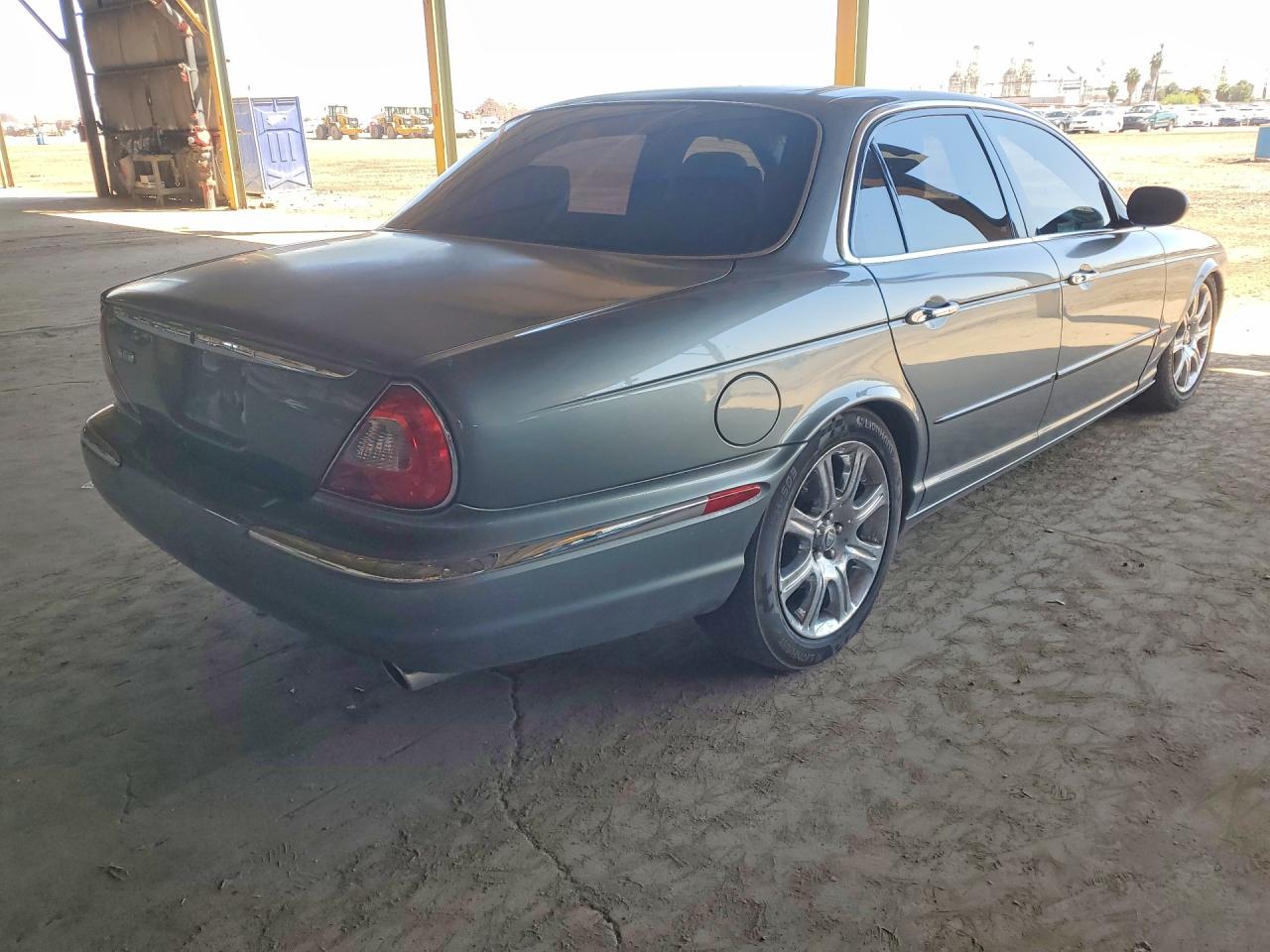 2004 Jaguar Xj8 VIN SAJWA71C04SG25165 photo 3