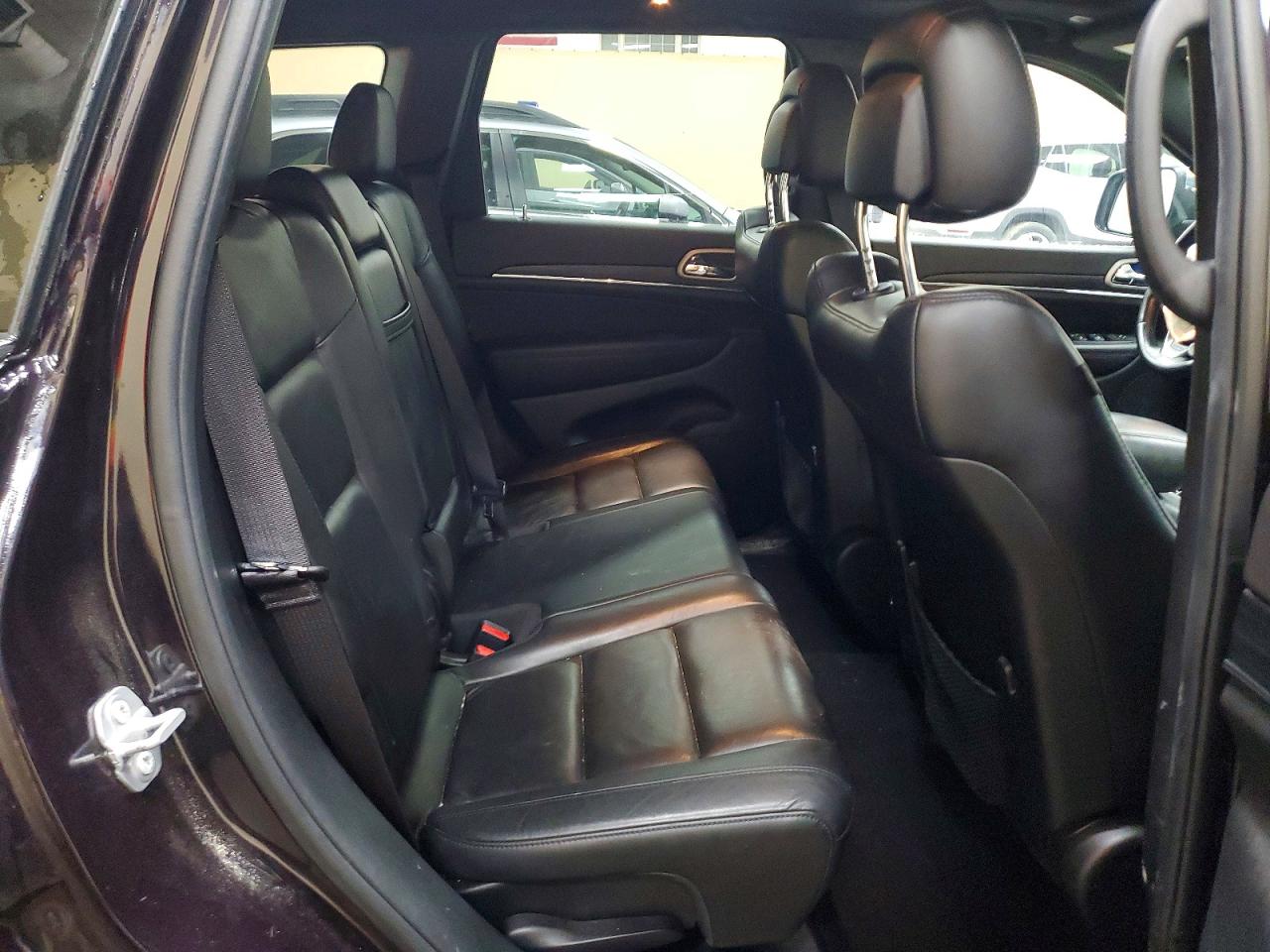 2020 Jeep Cherokee VIN 1C4RJFBG1LC350399 photo 11