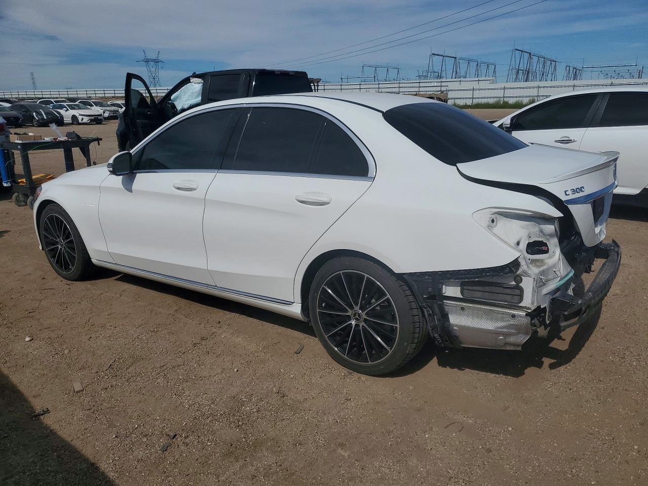 2019 Mercedes-Benz C class VIN 55SWF8DB1KU315007 photo 2