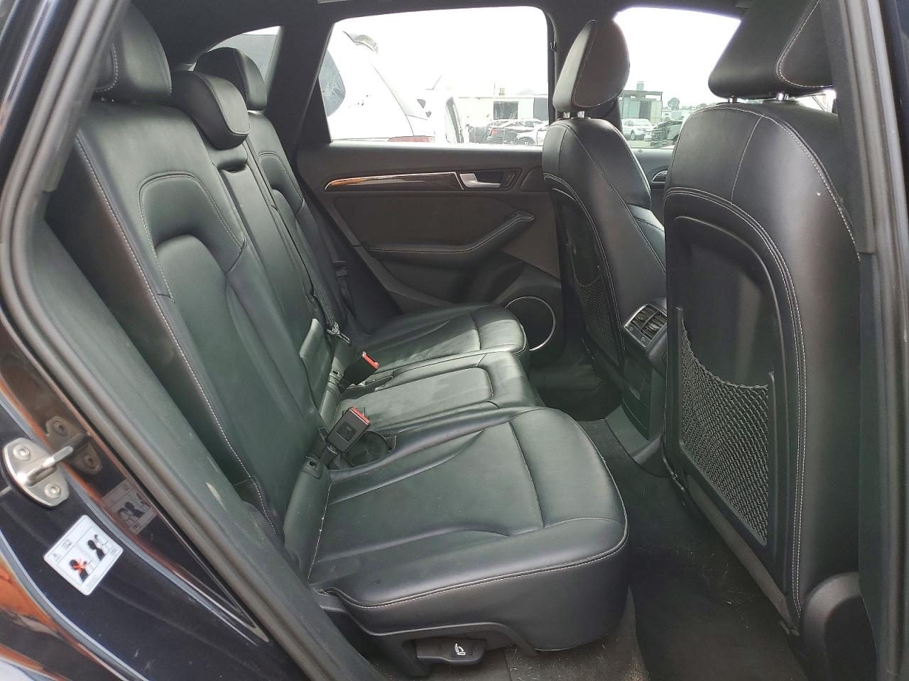 2016 Audi Sq5 VIN WA1CCAFP9GA061344 photo 11