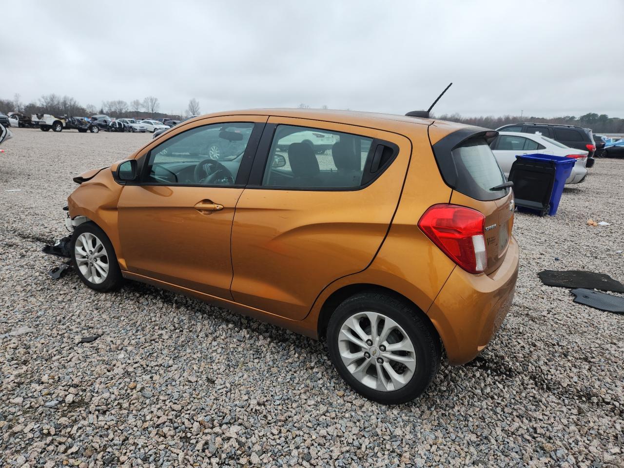 2019 Chev Spark VIN KL8CD6SA6KC724716 photo 2