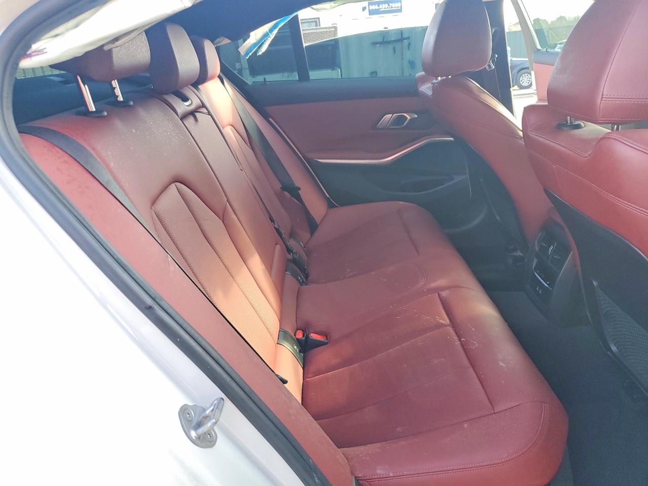 2023 BMW 3 series VIN 3MW69FF02P8C83895 photo 10