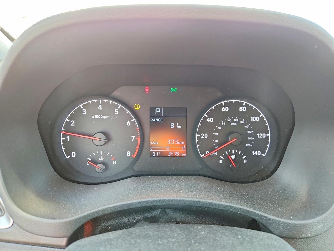 2019 Hyundai Accent VIN 3KPC24A35KE068067 photo 9