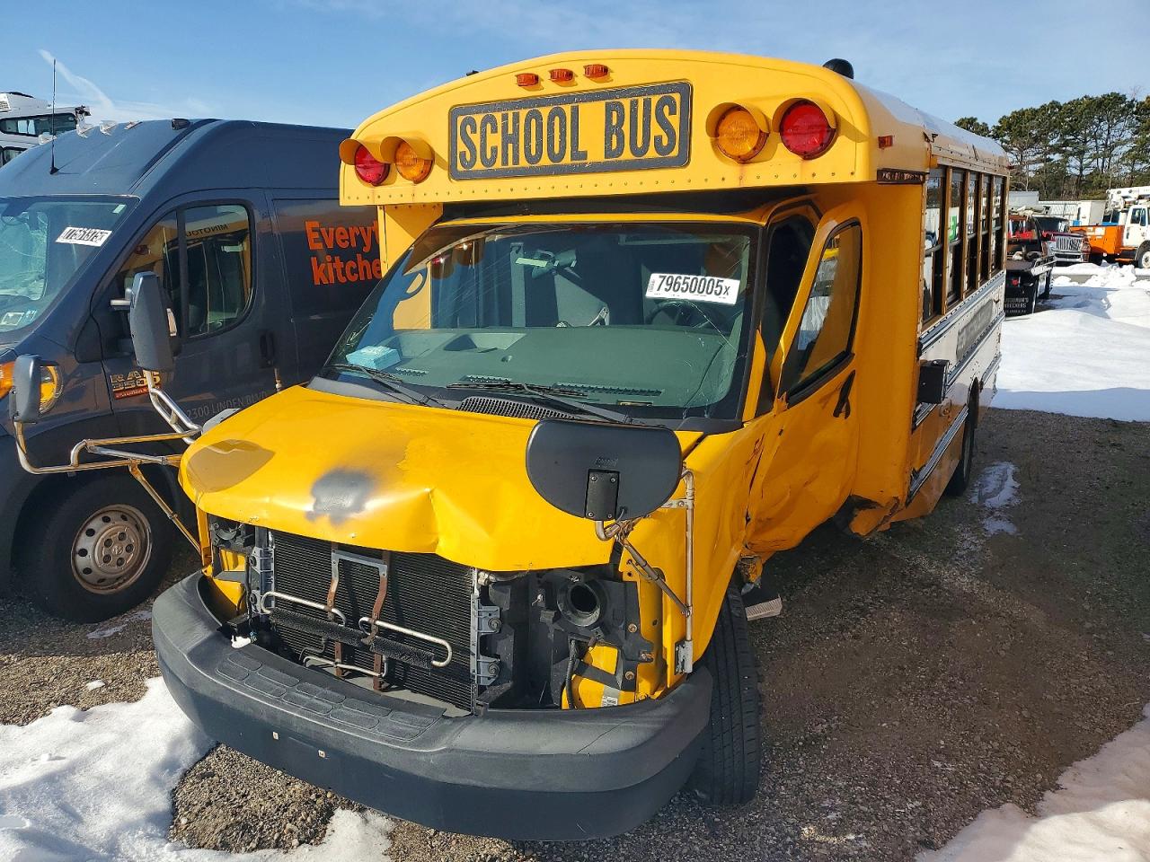 2012 Chevrolet Express VIN 1GB3G3BG3C1175687 photo 2